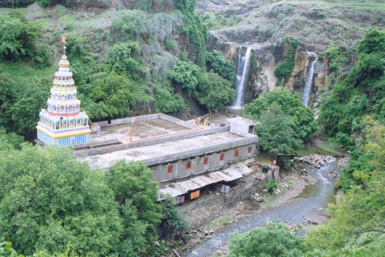 Famous Kapildhar Dhabdhaba