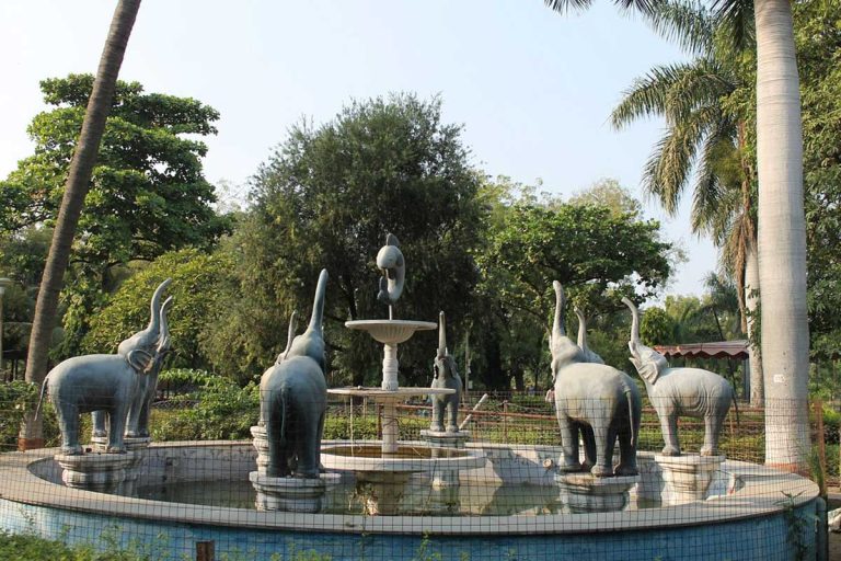 Siddhartha Garden and Zoo