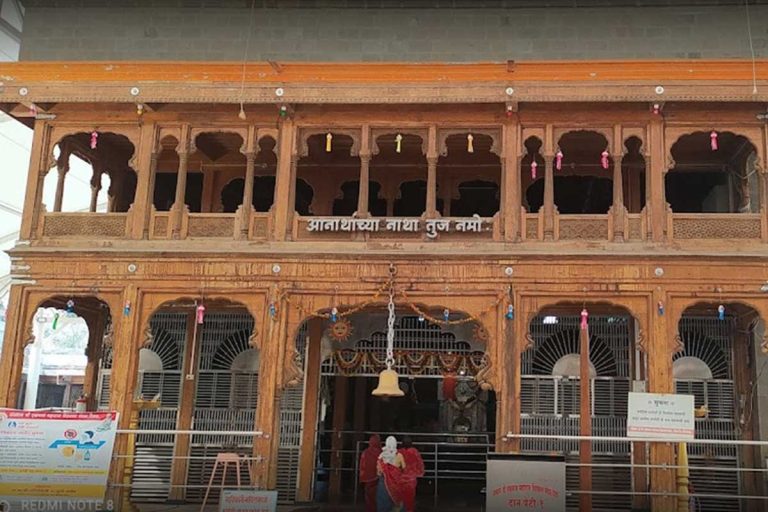 संत एकनाथ महाराज समाधी मंदिर